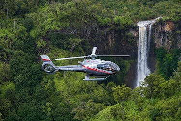 Discover Kauai helicopter flight
